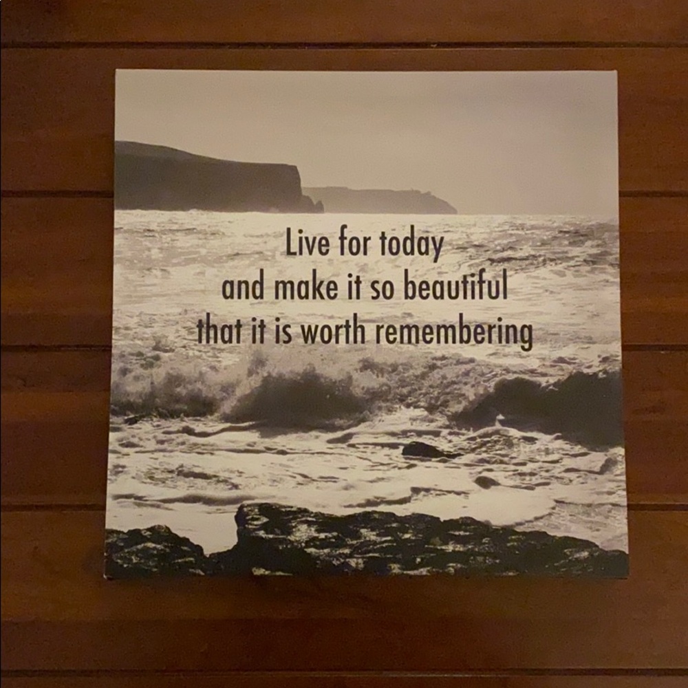 Wall canvas - perfect condition